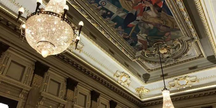 Chandelier Winch Systems 1000X0 C Default[1]