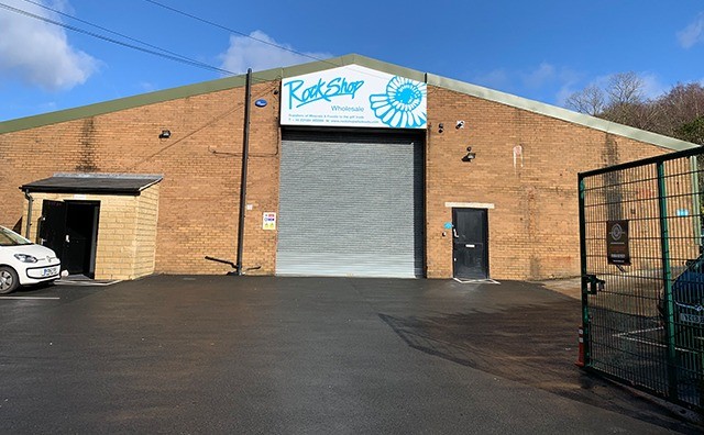 Warehouse Systems Mezzlift The Brief Warehouse[1]