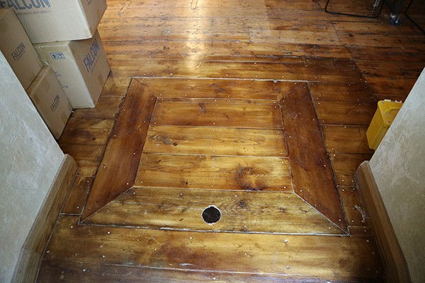 Goose Island Brewpub Cellar Lift Floor[1]