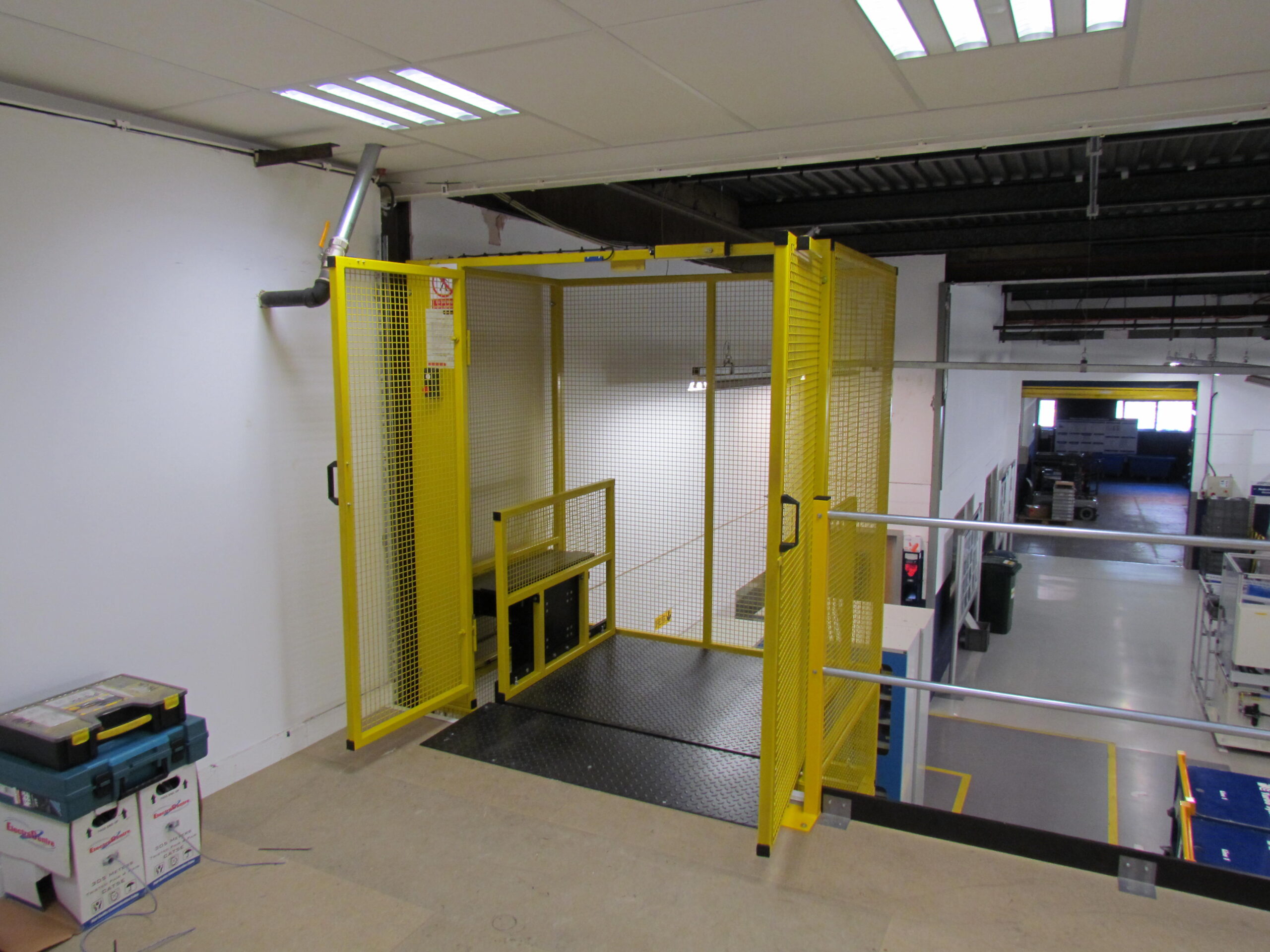 Top Gates Open Side On Scaled[1]